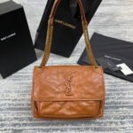 SAINT LAURENT NIKI MEDIUM IN CRINKLED VINTAGE LEATHER - Image 3