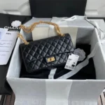 CHANEL 2.55 HANDBAG - Image 3