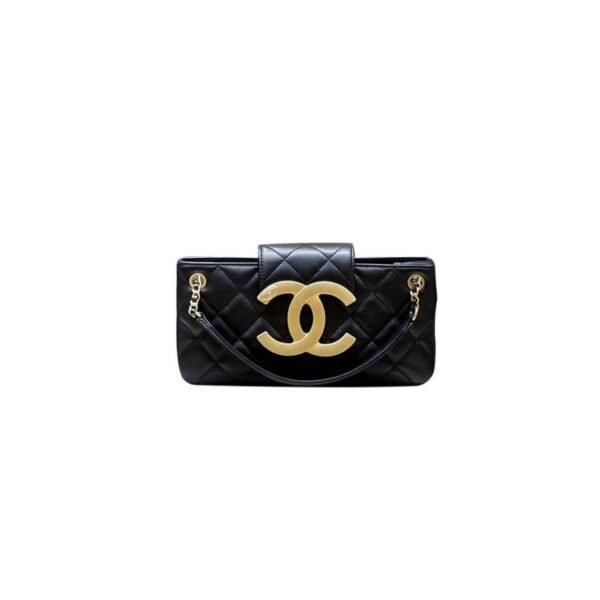 CHANEL BAGUETTE BAG - Image 2