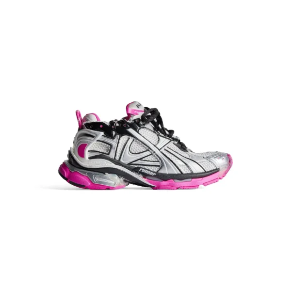 RUNNER - Image 2
