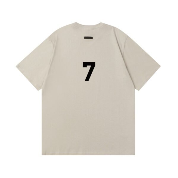 T-shirt Essentials - Image 7