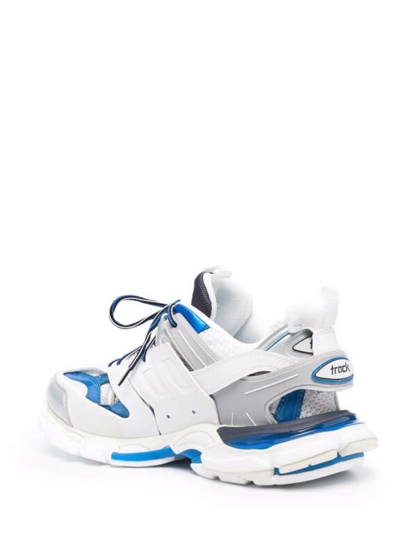 TRACK - Image 4