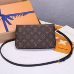 LV Double Zip Pochette - Image 4