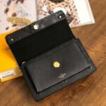 Louis Vuitton VAVIN CHAIN WALLET - Image 7