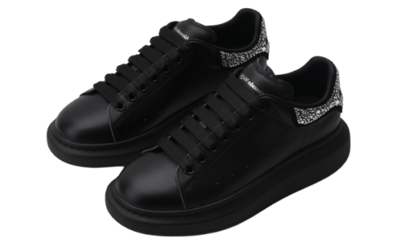 All Black Diamond Tail - Image 3