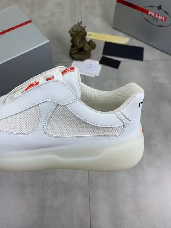 Red Gray - Image 6