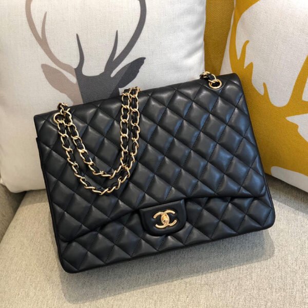 CHANEL Classic Maxi Handbag - Image 3