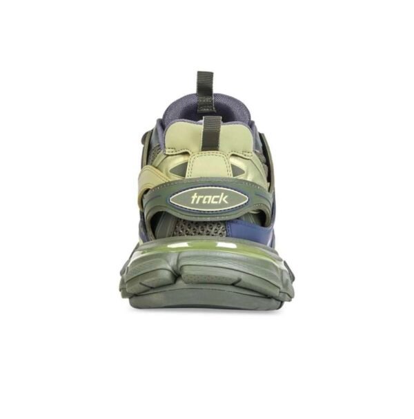 TRACK - Image 7