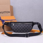LV Campus Bumbag - Image 5