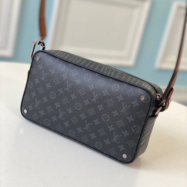 Louis Vuitton VOLGA ON STRAP - Image 5