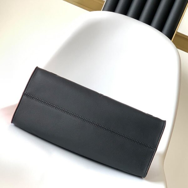 Louis Vuitton ONTHEGO MM - Image 6