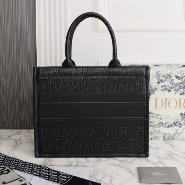Medium DIOR BOOK TOTE - Image 5