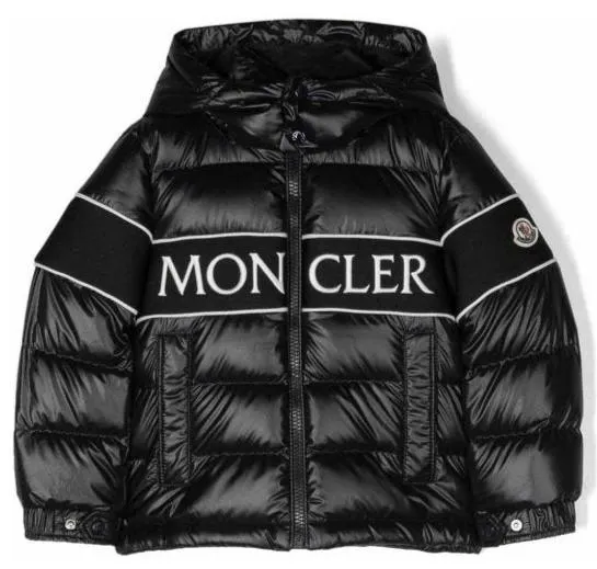 caecbc328057f98a14f0bc2603000bee.webp Jacket - Image 1