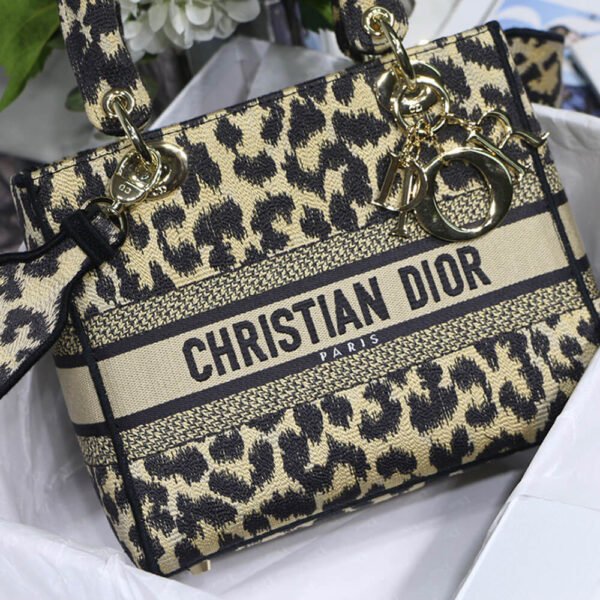 DIOR MEDIUM LADY D-LITE BAG - Image 7