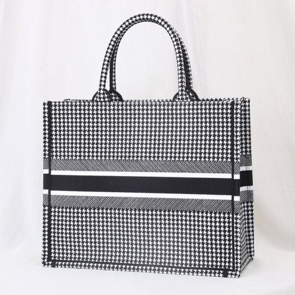 LARGE DIOR BOOK TOTE - Image 5