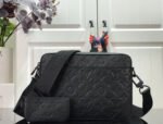 Top rated LV Bag - Image 5
