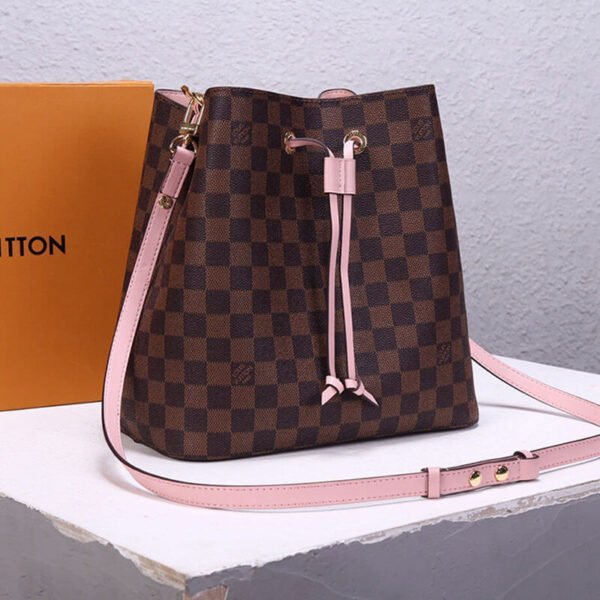 LV NeoNoe MM Bucket Bag - Image 4