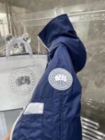 Canada Goose DownJacket - Image 10
