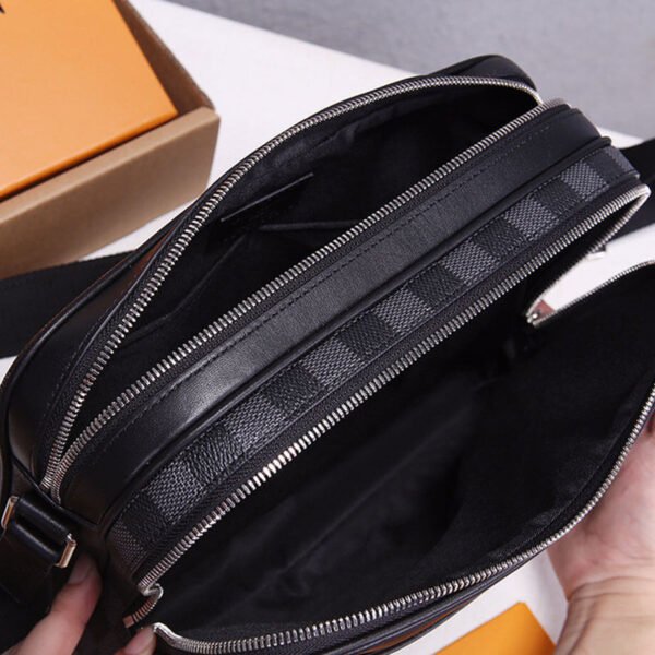 LV Trocadero Messenger Bag - Image 7