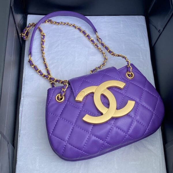 CHANEL SMALL MESSANGER BAG - Image 4