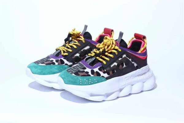 CHAIN REACTION - Image 4