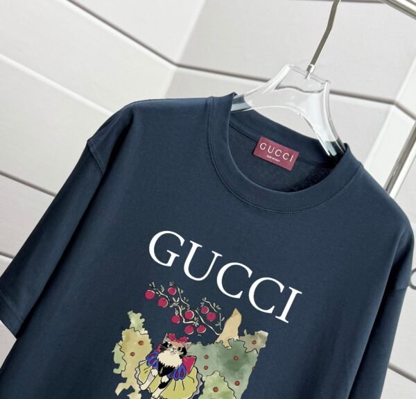 Best Gucci t-shirt - Image 4