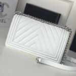 BOY CHANEL HANDBAG - Image 8