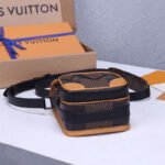 Nano Amazone Messenger Bag - Image 6