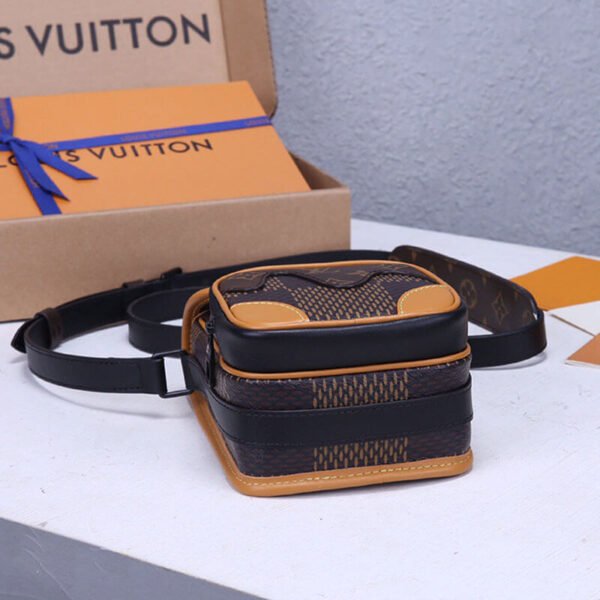Nano Amazone Messenger Bag - Image 6
