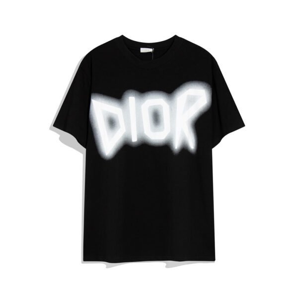 High Quality Dior T-shirt - Image 2