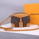 LV Deauville Mini Handbag - Image 3