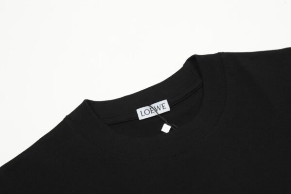 Loewee t-shirt - Image 5