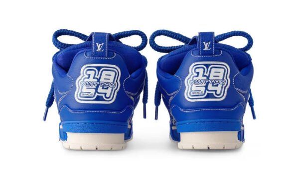 White Blue - Image 4