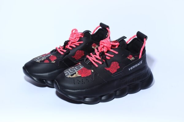 CHAIN REACTION - Image 4