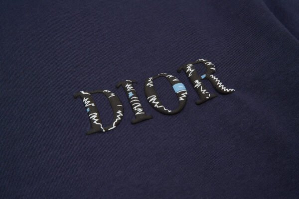 High Quality Dior T-shirt - Image 5
