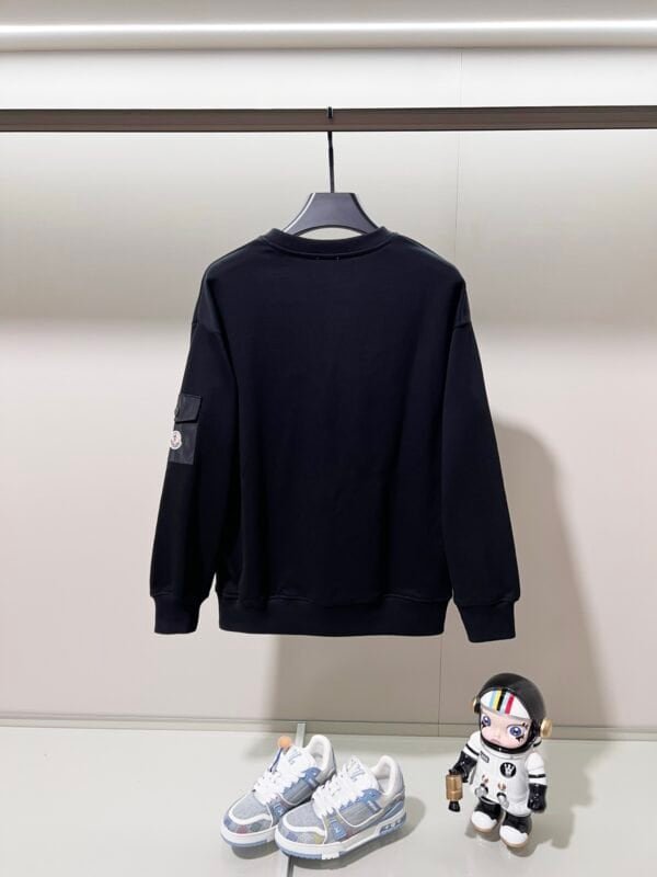 Premium Cotton Letter Logo Sweatshirt - Image 3