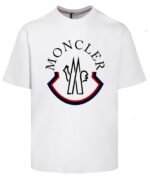 Best Moncler t-shirt - Image 7