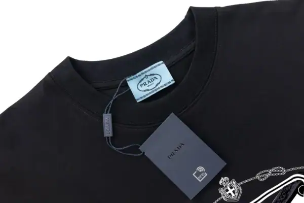 Prada T-shirt - Image 5