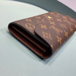 Louis Vuitton Sarah Wallet - Image 8
