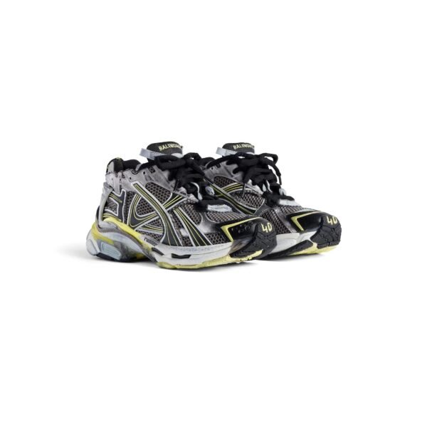 RUNNER - Image 3