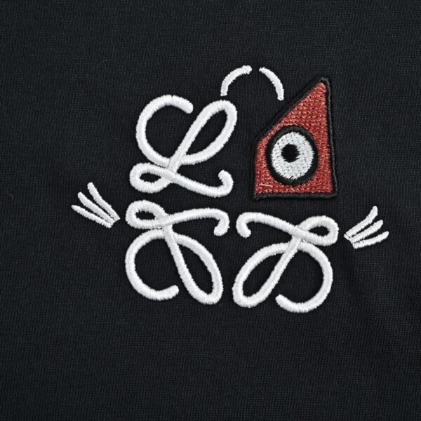 Loewee t-shirt - Image 7