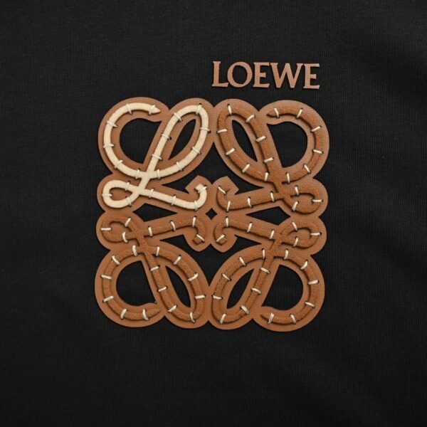 Loewee t-shirt - Image 6