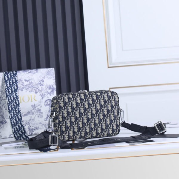 Premium Dior Bag - Image 7