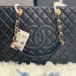 CHANEL Grand Shopping Tote - Image 6