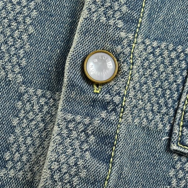 Top Rated LV Shirt - Image 7