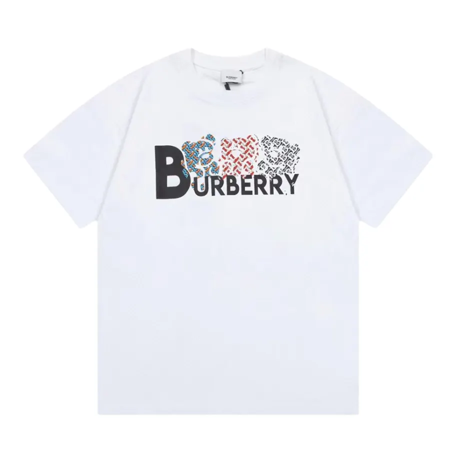 e6a84e6ee762cb283ced25717af1615a.webp T-Shirts Burberry - Image 1