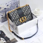 30 MONTAIGNE CHAIN BAG - Image 10