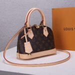 Louis Vuitton ALMA BB - Image 4