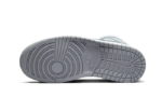 Gray Sail - Image 4