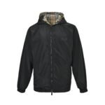 High Quality Burberry Jacket - Image 6